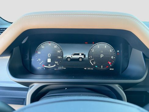 New 2026 Land Rover Defender 90 V8 AWD/4WD image 41