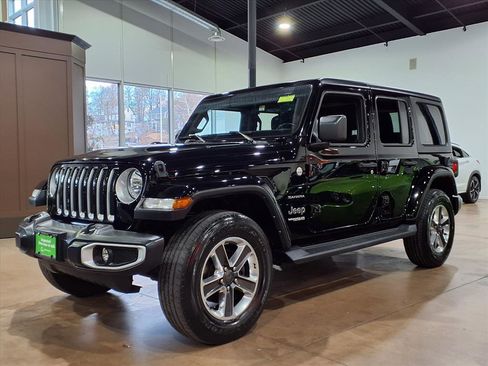 Certified 2021 Jeep Wrangler Unlimited Sahara image 3