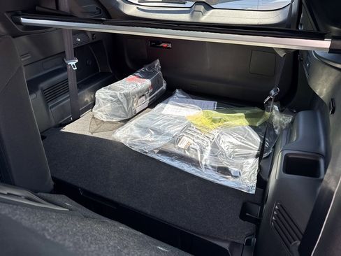 New 2026 Mitsubishi Outlander ES FWD image 38