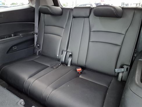 Used 2020 Honda Pilot Touring image 18