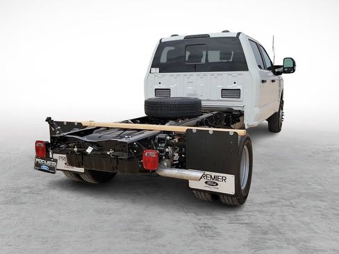 New 2026 Ford F350 XL w/ XL Chrome Package image 10