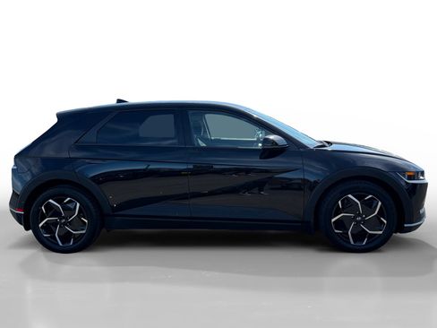 Used 2024 Hyundai Ioniq 5 SEL RWD image 6