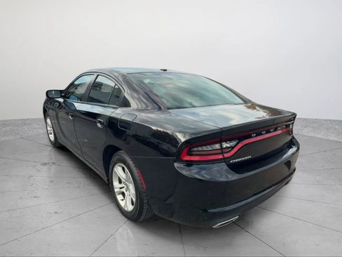 Used 2021 Dodge Charger SXT w/ Leather Interior Group image 3