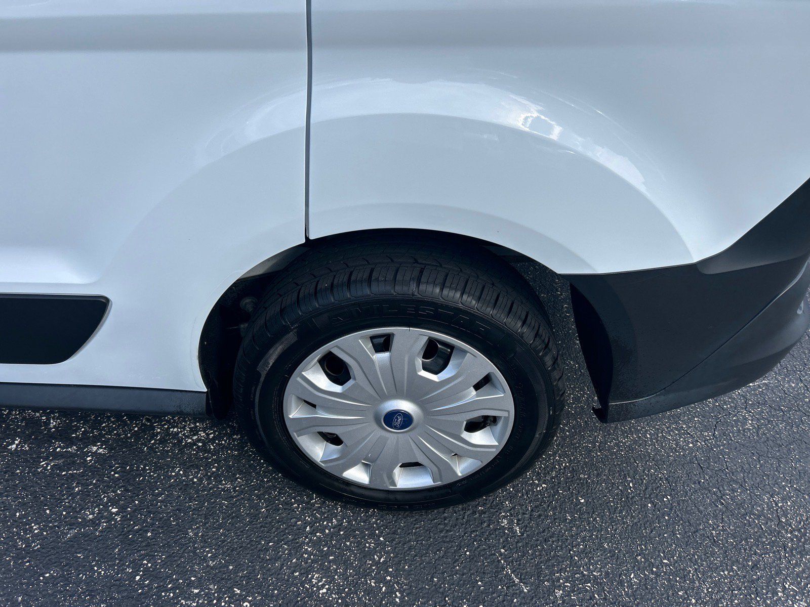 Used 2020 Ford Transit Connect XL FWD image 26