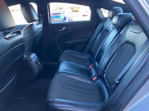 Used 2015 Chrysler 200 S w/ Comfort Group image 12