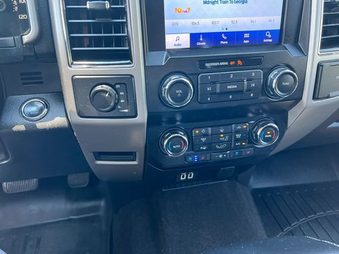 Used 2020 Ford F150 Lariat AWD/4WD image 20