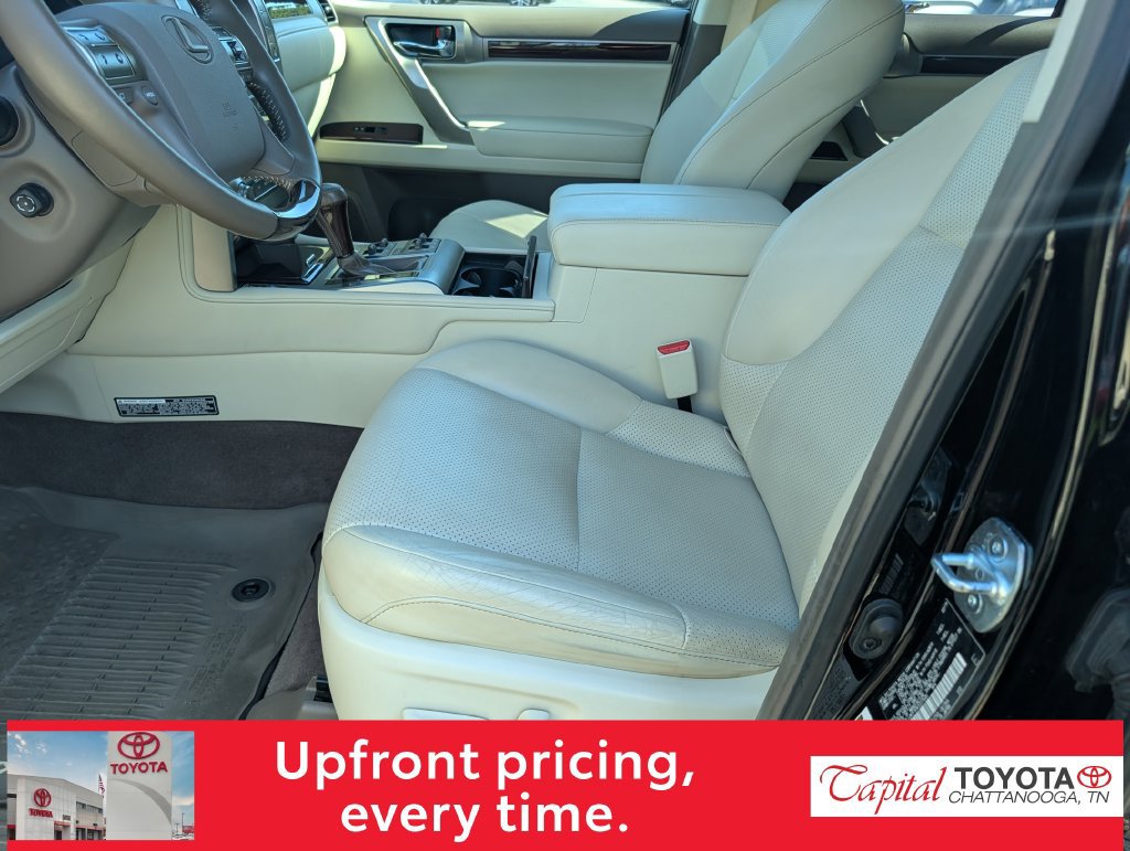 Used 2019 Lexus GX 460 Luxury AWD/4WD image 13