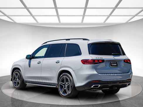Certified 2025 Mercedes-Benz GLS 450 4MATIC image 2
