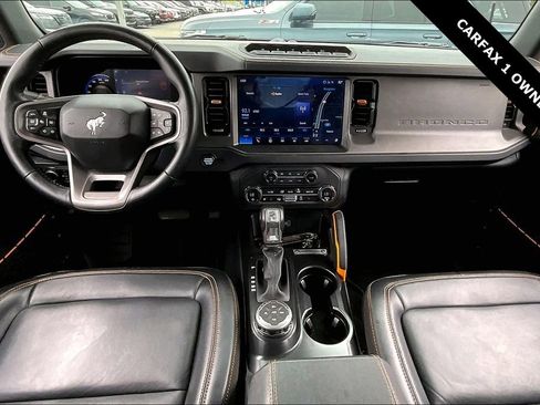 Used 2024 Ford Bronco Badlands AWD/4WD image 7