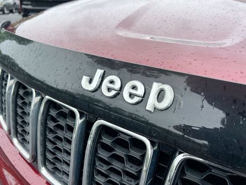 Used 2019 Jeep Grand Cherokee Limited w/ Trailer Tow Group IV AWD/4WD image 31