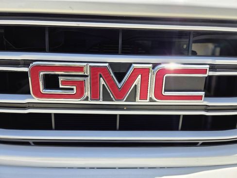 Used 2014 GMC Sierra 1500 SLT w/ All-Terrain Package AWD/4WD image 27