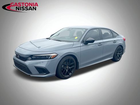 Used 2024 Honda Civic Sport image 3