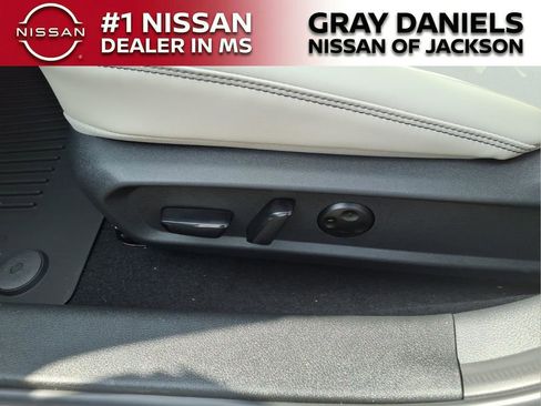 New 2026 Nissan Sentra SL w/ Floor Mat Package image 11