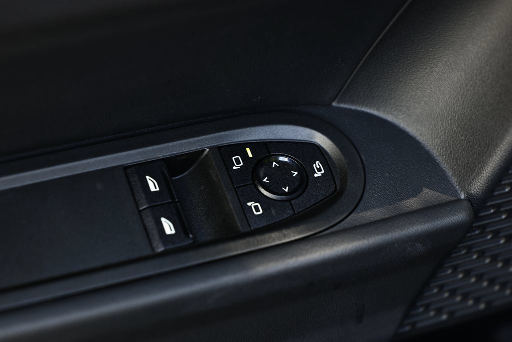 New 2026 MINI Cooper 2-Door Hardtop FWD image 17
