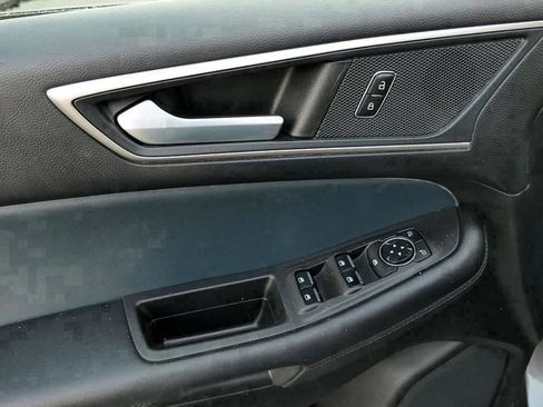 Used 2023 Ford Edge SEL w/ Sport Appearance Package image 14