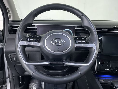 Used 2023 Hyundai Tucson SEL w/ Convenience Package image 13