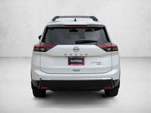 New 2026 Nissan Rogue Platinum image 8