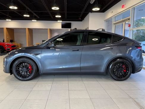 Used 2021 Tesla Model Y Performance AWD/4WD image 7