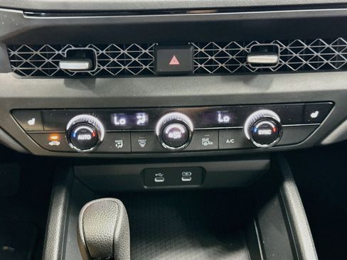 Used 2025 Honda Accord SE image 23