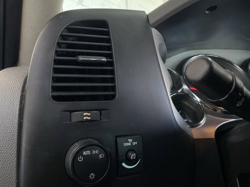 Used 2010 Chevrolet Silverado 2500 W/T image 20