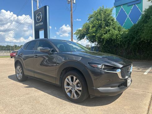 Used 2021 MAZDA CX-30 FWD 2.5 S w/ Select Package image 2