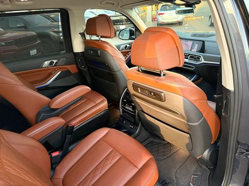 Used 2019 BMW X7 xDrive40i w/ Premium Package image 26