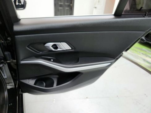 Used 2019 BMW 330i Sedan w/ Driving Assistance Package RWD image 29