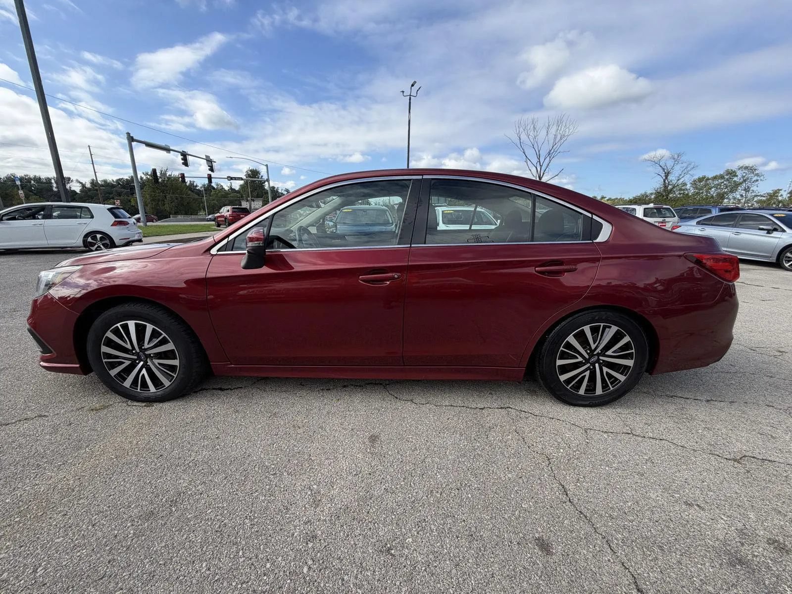 Used 2019 Subaru Legacy 2.5i Premium AWD/4WD image 5
