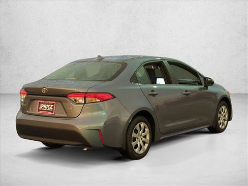 Certified 2026 Toyota Corolla LE FWD image 5