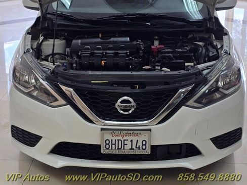 Used 2019 Nissan Sentra SV FWD image 10