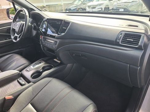 Used 2022 Honda Pilot TrailSport image 22