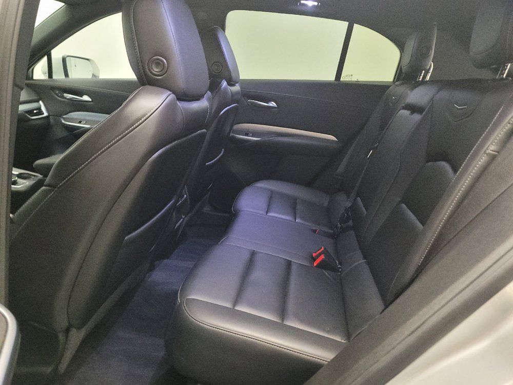 Used 2022 Cadillac XT4 Premium Luxury w/ Safety Alert Package AWD/4WD image 18