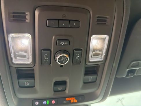 Used 2022 Cadillac Escalade ESV Sport w/ Touring Package image 31