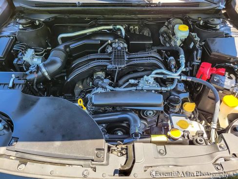Certified 2025 Subaru Outback Premium AWD/4WD image 36