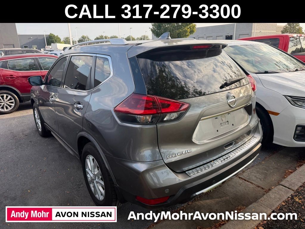 Used 2020 Nissan Rogue SV FWD image 6