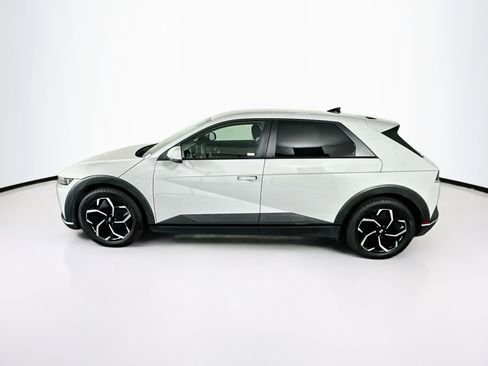 Used 2024 Hyundai Ioniq 5 SEL RWD image 4