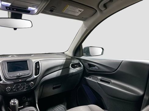 Used 2019 Chevrolet Equinox LT FWD image 23