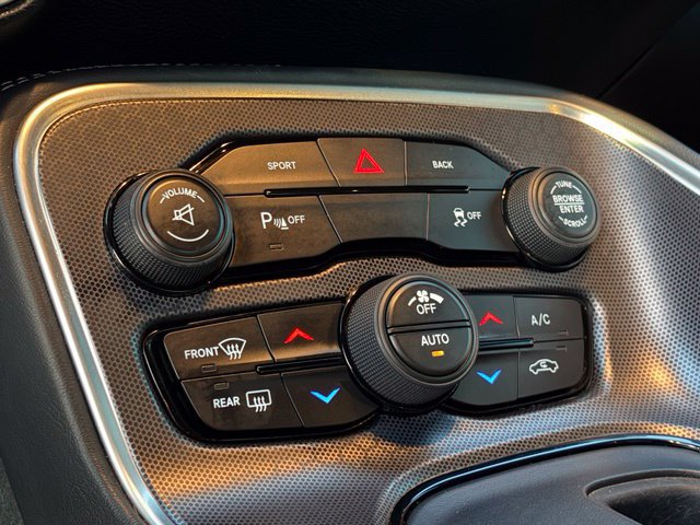 Used 2015 Dodge Challenger R/T Plus RWD image 28