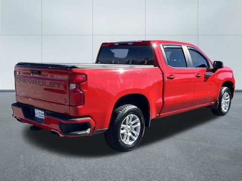 Used 2022 Chevrolet Silverado 1500 RST AWD/4WD image 3