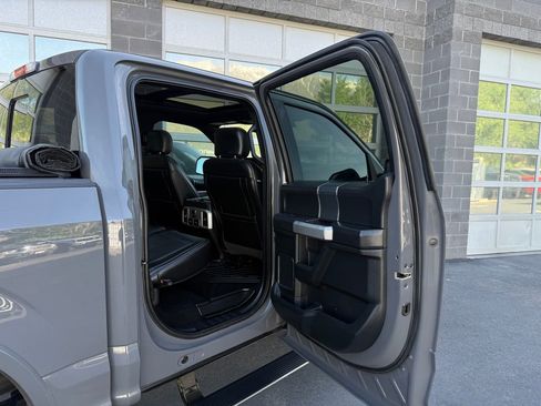 Used 2020 Ford F150 Lariat w/ Equipment Group 502A Luxury AWD/4WD image 39