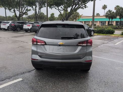 Used 2023 Chevrolet Equinox LS w/ LS Convenience Package image 6