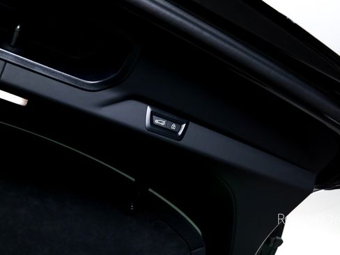 New 2027 Rolls-Royce Cullinan Black Badge AWD/4WD image 28