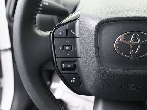 Used 2023 Toyota bZ4X XLE image 20