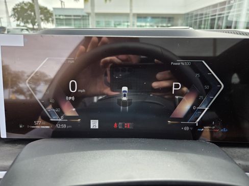 New 2026 BMW X5 sDrive40i image 31