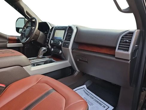 Used 2019 Ford F150 King Ranch w/ Equipment Group 601A Luxury AWD/4WD image 21