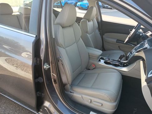 Used 2020 Acura TLX FWD image 17