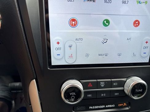 Certified 2024 Ford Edge SEL w/ Convenience Package image 27