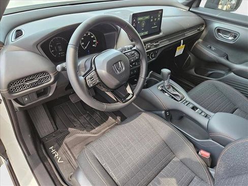 New 2026 Honda HR-V Sport image 3