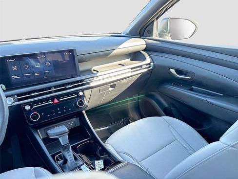 Used 2025 Hyundai Santa Cruz SEL FWD image 22