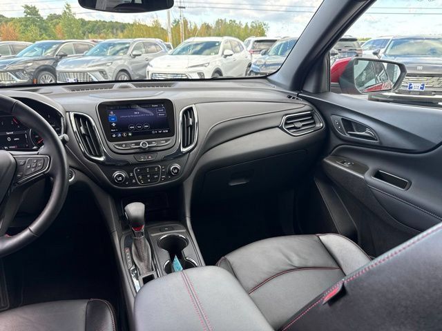 Certified 2024 Chevrolet Equinox RS w/ RS Leather Package AWD/4WD image 27